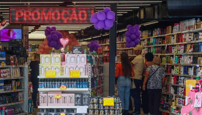 Foto: AEN Paraná cresce em abertura de empresas e supera todos os meses de 2024